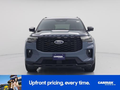 Gray 2025 Ford Explorer ST-Line