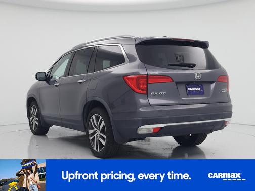 Gray 2018 Honda Pilot Touring