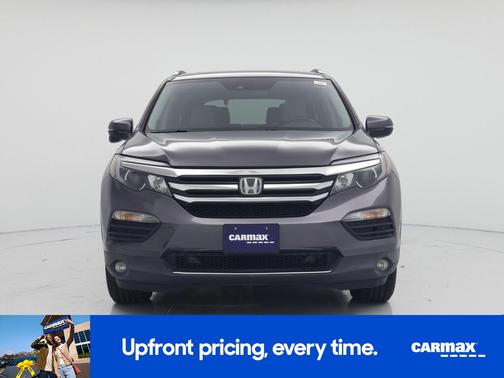 Gray 2018 Honda Pilot Touring
