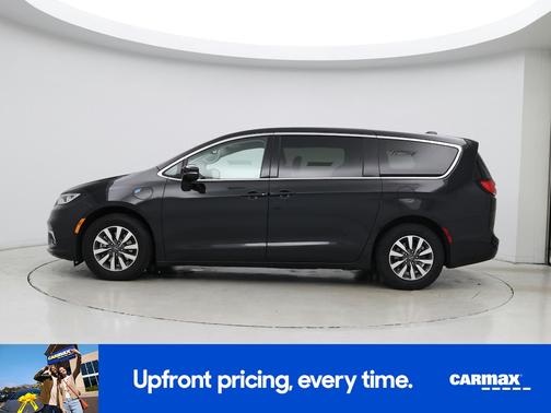 Black 2024 Chrysler Pacifica Hybrid Select