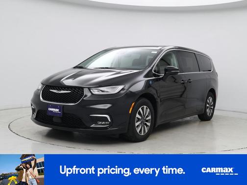 Black 2024 Chrysler Pacifica Hybrid Select