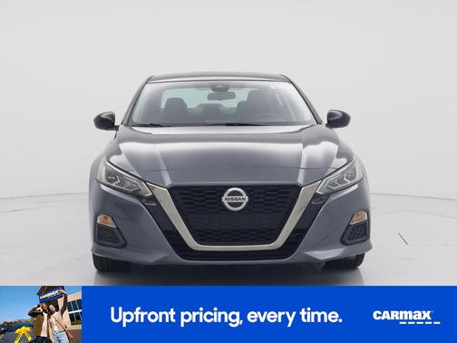 Gray 2020 Nissan Altima SR