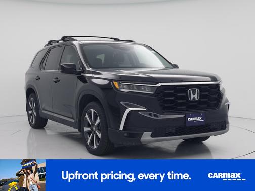 Black 2024 Honda Pilot Touring