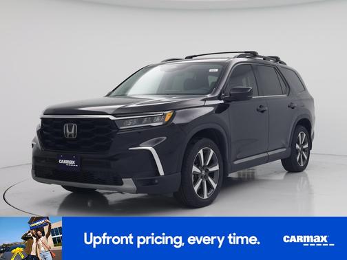 Black 2024 Honda Pilot Touring