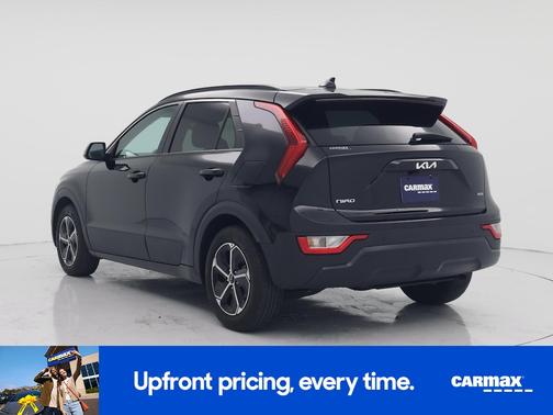 Black 2023 Kia Niro EX