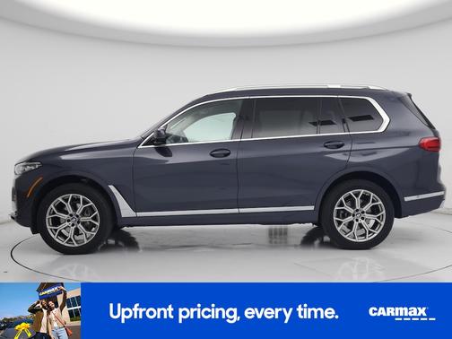 Gray 2022 BMW X7 xDrive40i