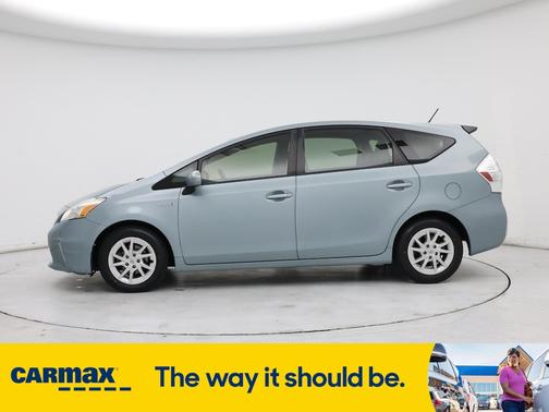 2013 Toyota Prius v Three