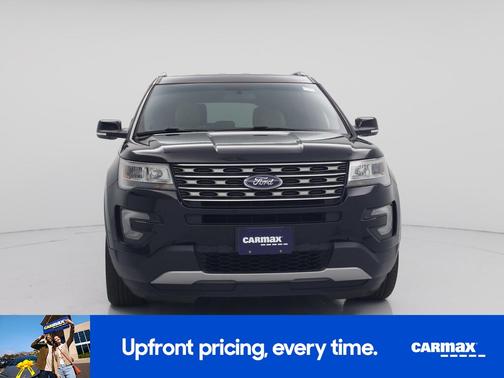Black 2017 Ford Explorer XLT