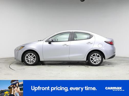 2017 Toyota Yaris iA 