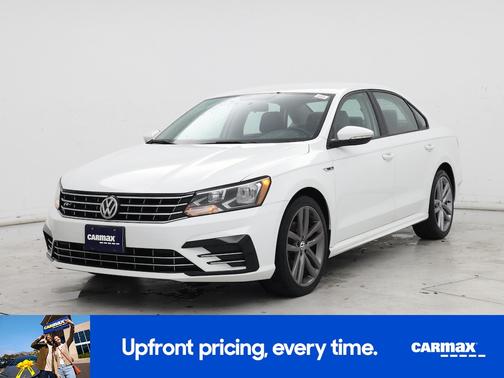 2018 Volkswagen Passat R-Line