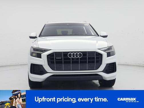 White 2019 Audi Q8 Prestige