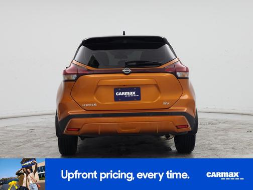 2022 Nissan Kicks SV