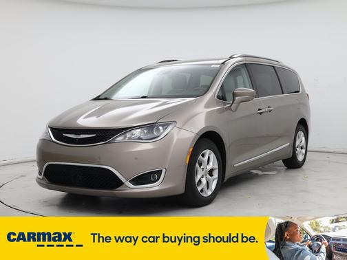 2017 Chrysler Pacifica Touring L-Plus