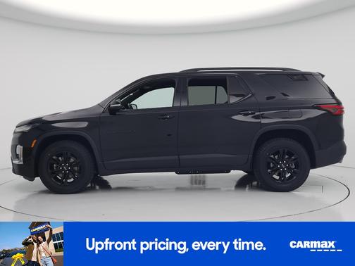 Black 2023 Chevrolet Traverse LT Cloth