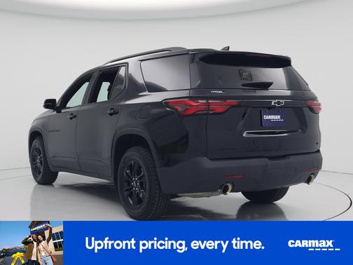 Black 2023 Chevrolet Traverse LT Cloth