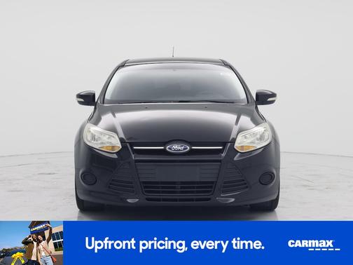 Black 2014 Ford Focus SE