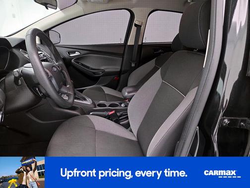 Black 2014 Ford Focus SE