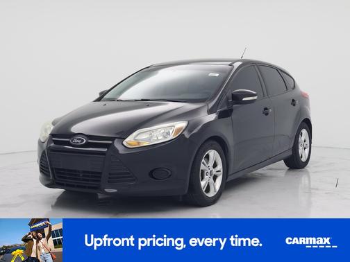 Black 2014 Ford Focus SE