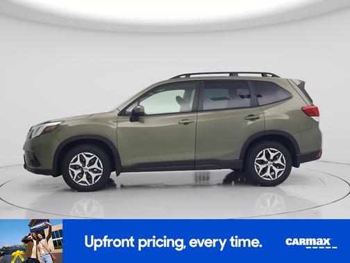 Green 2023 Subaru Forester Premium