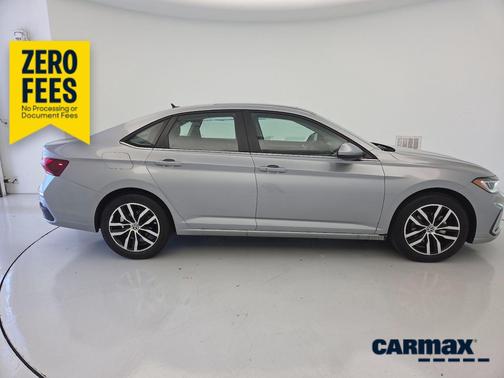 Gray 2025 Volkswagen Jetta SE