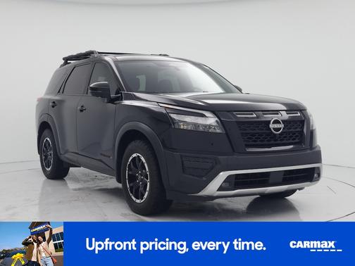 Black 2025 Nissan Pathfinder Rock Creek
