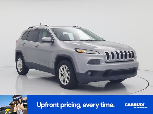 Gray 2016 Jeep Cherokee Latitude