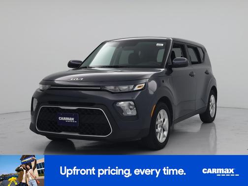 Gray 2022 Kia Soul LX