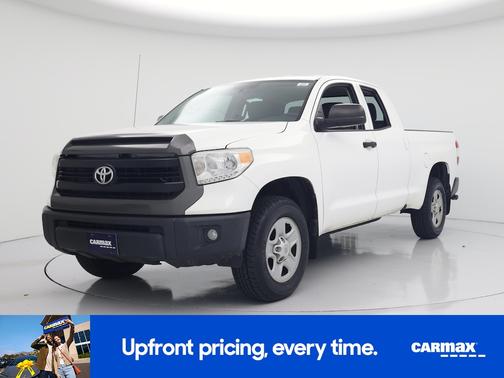 White 2015 Toyota Tundra SR