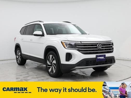 2025 Volkswagen Atlas SE w/Tech