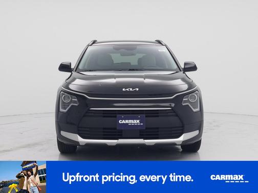 Black 2023 Kia Niro EX