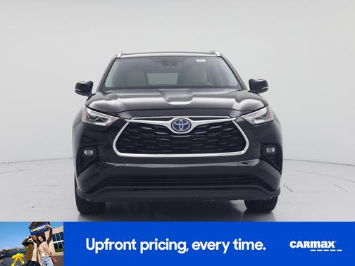 Black 2023 Toyota Highlander Hybrid Limited