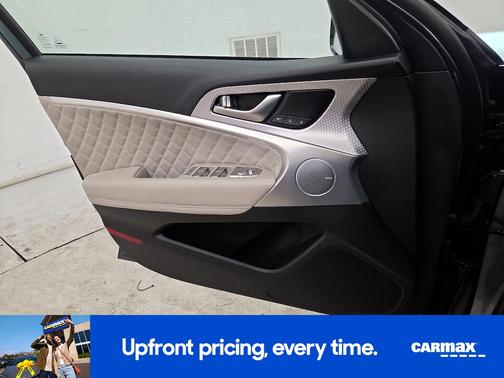 2023 Genesis G70 3.3T