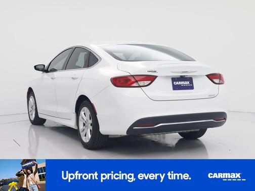 White 2015 Chrysler 200 Limited