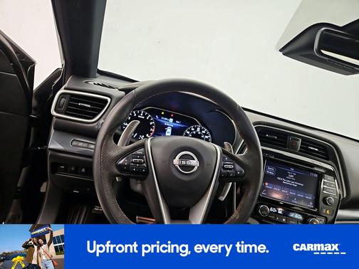 2023 Nissan Maxima SR