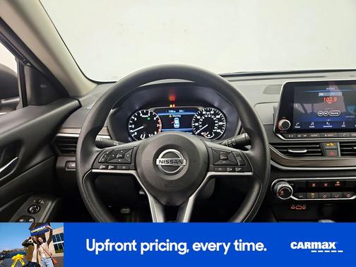 2024 Nissan Altima SV