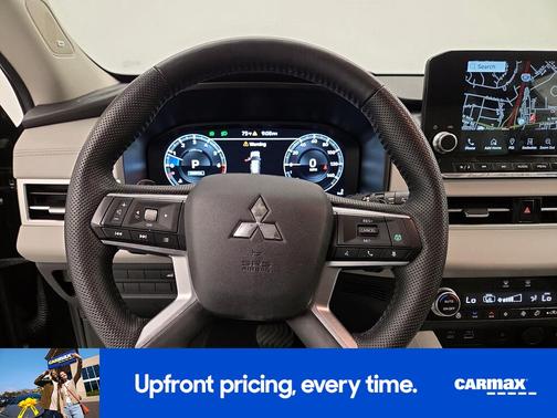 Black 2023 Mitsubishi Outlander SEL