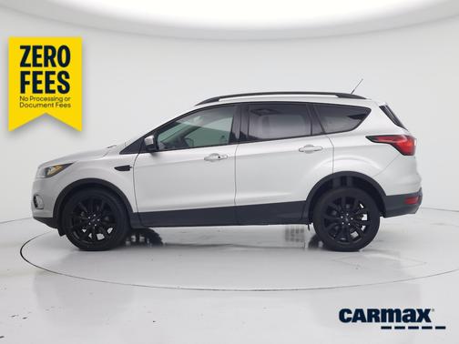 Silver 2019 Ford Escape SE
