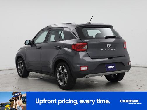 2023 Hyundai VENUE SEL