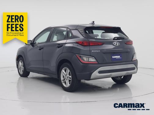 Gray 2022 Hyundai KONA SE