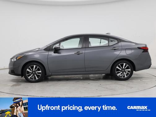 2022 Nissan Versa SV
