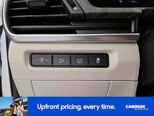 White 2025 Kia Telluride X-Line EX