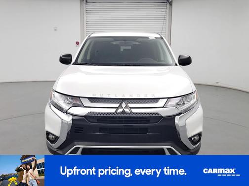 2020 Mitsubishi Outlander ES