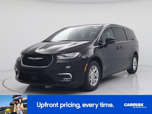Black 2025 Chrysler Pacifica Select