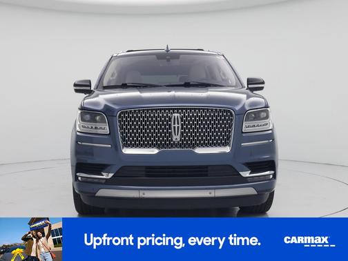 Blue 2018 Lincoln Navigator Reserve