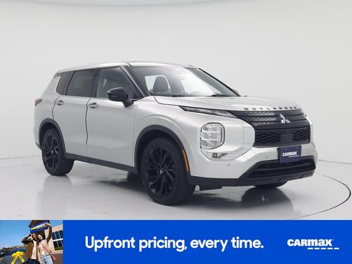 2022 Mitsubishi Outlander Black Edition