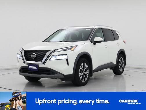 White 2021 Nissan Rogue SV