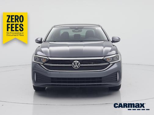 Gray 2022 Volkswagen Jetta SEL