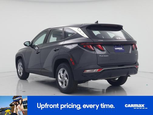 Gray 2024 Hyundai TUCSON SE