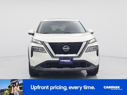 White 2023 Nissan Rogue SL
