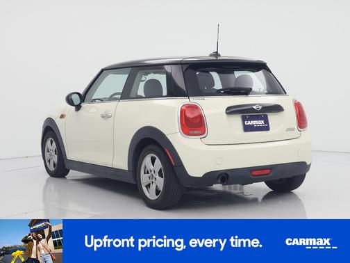 White 2016 MINI Hardtop